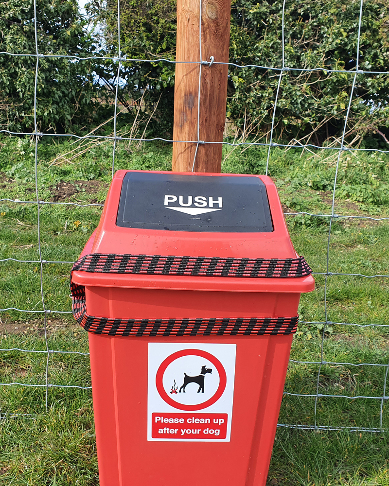 AllDogs Meadow poo bin